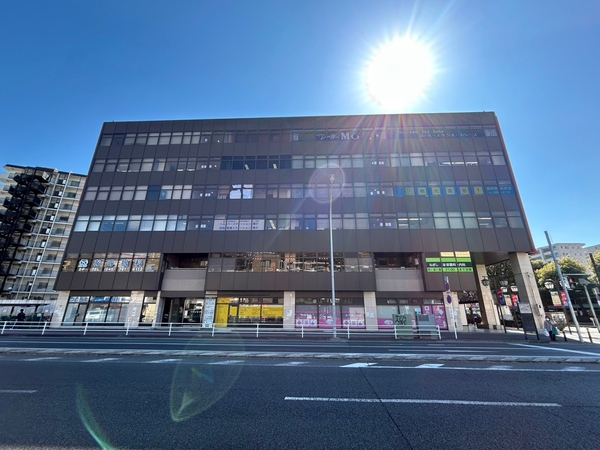 【モンビル横浜根岸】外観