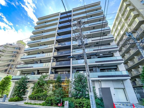 【サンリヤン横浜鶴見ブランシエラ】外観