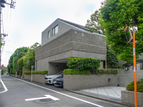 【西原パークマンション】外観