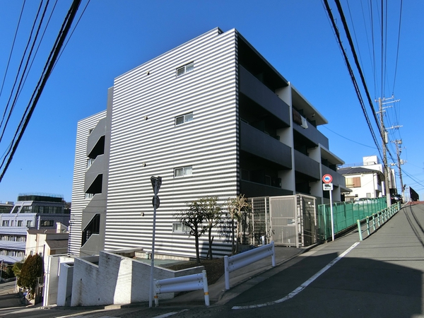 【アクサス西馬込アジールコート】外観