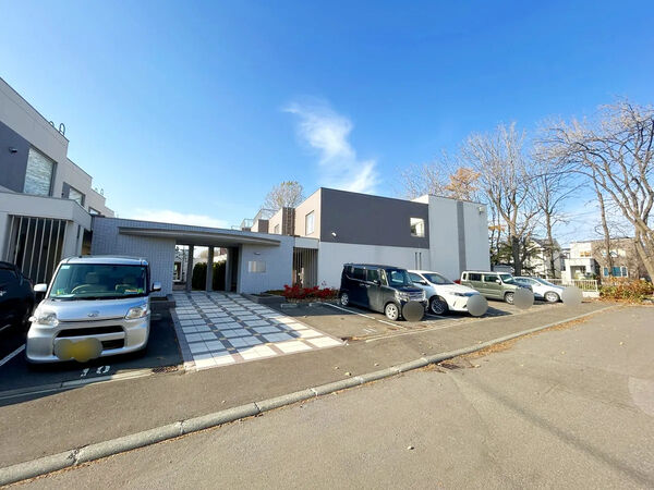 【ル・ケレス テラスドスクエア】外観