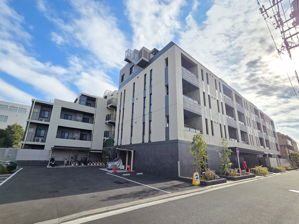 【ブリシア国領】外観