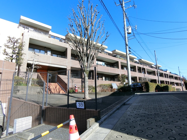 【クレストフォルム新百合ヶ丘サウスヒル】外観