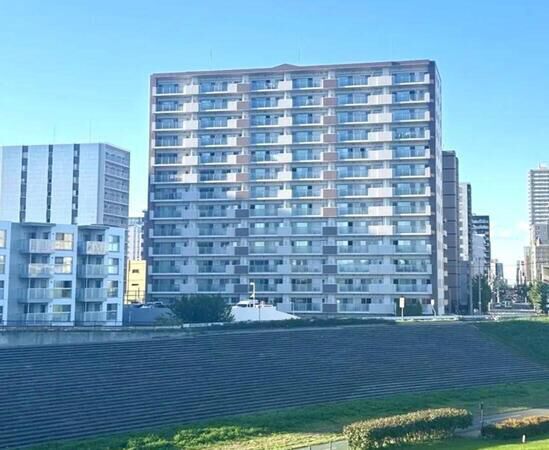 【クルーザーバレー札幌プレミアム】外観2