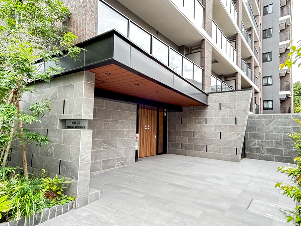 【プレシス鶴間レジデンス】エントランス 【プレシス鶴間レジデンス】エントランス