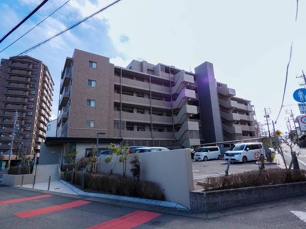 【メイツ明大寺三島ヒルズ】外観 【メイツ明大寺三島ヒルズ】外観