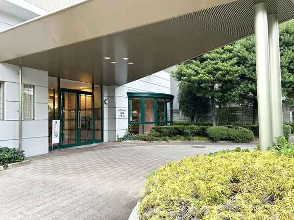 【パラドール西院ナチュレ】エントランス