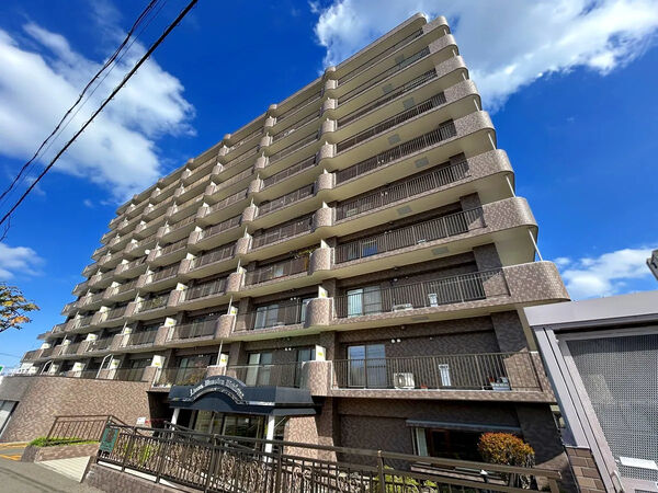 【ライオンズマンション西岡】外観 【ライオンズマンション西岡】外観