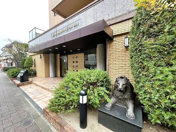 【ライオンズマンション府中大須】＜エントランス＞