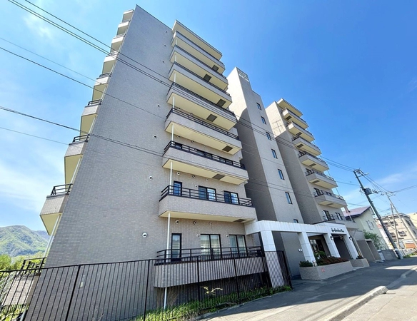 スクエアガーデン稲積公園