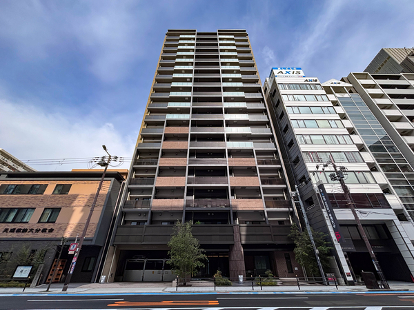 【シエリア靱本町】外観