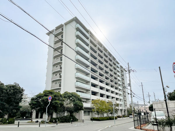 【キセラ川西オリヴィエ】外観