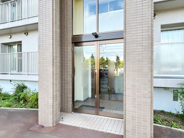 【コロナードあいの里Ⅱ】エントランス 【コロナードあいの里Ⅱ】エントランス