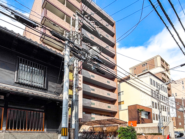 【エターナ四条烏丸】外観