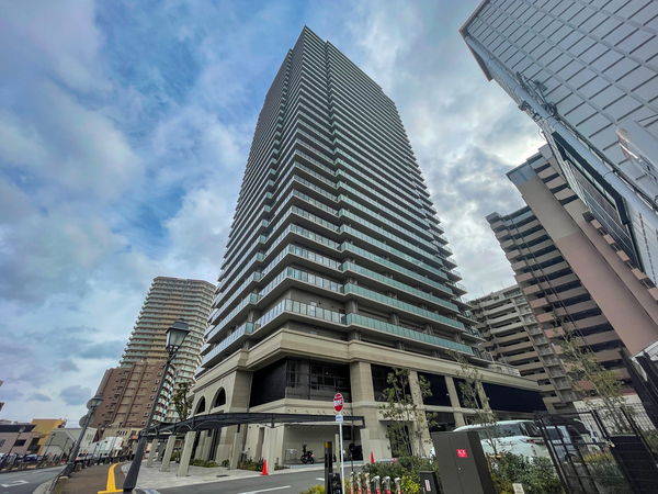 【ジオタワー宝塚グランレジスThe North】外観