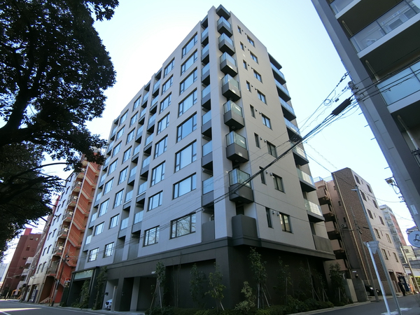 【プラウド横浜反町公園】外観