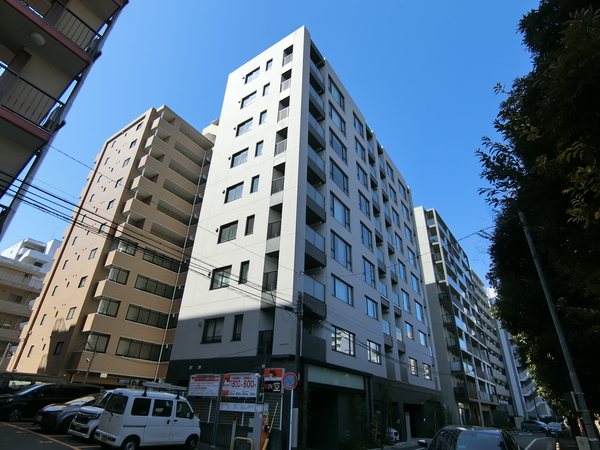 【プラウド横浜反町公園】外観