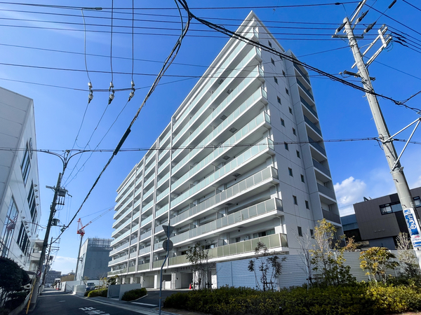 【リアラス明石西新町】外観