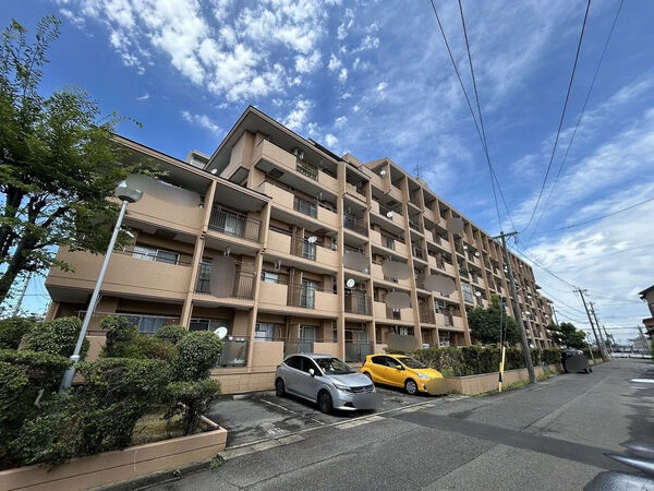 【エスポア稲沢】外観