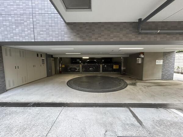 【グローリオ武蔵野中町】駐車場 【グローリオ武蔵野中町】駐車場