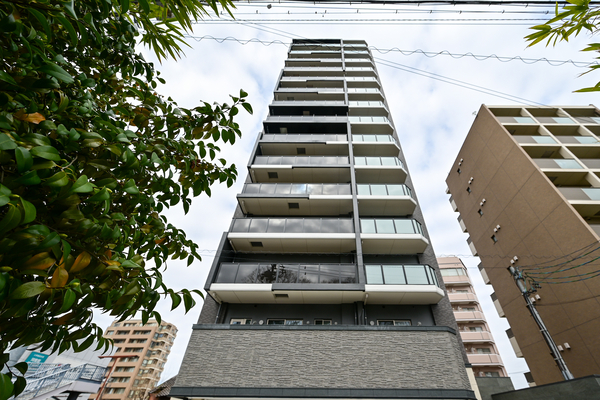 【プレサンスグラン本山駅前】外観