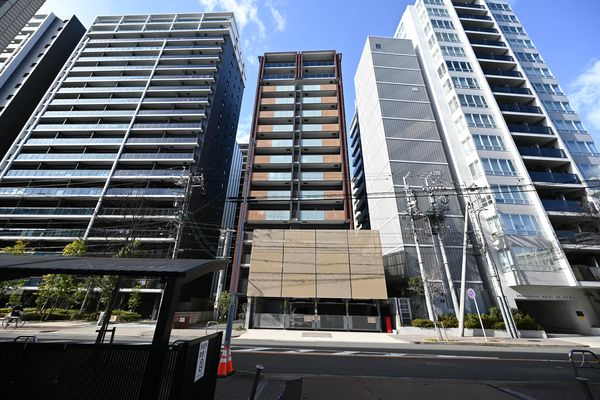 【ローレルアイ葵レジデンス】外観