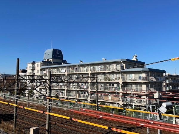 【鶴見スカイハイツA棟】外観 【鶴見スカイハイツA棟】外観