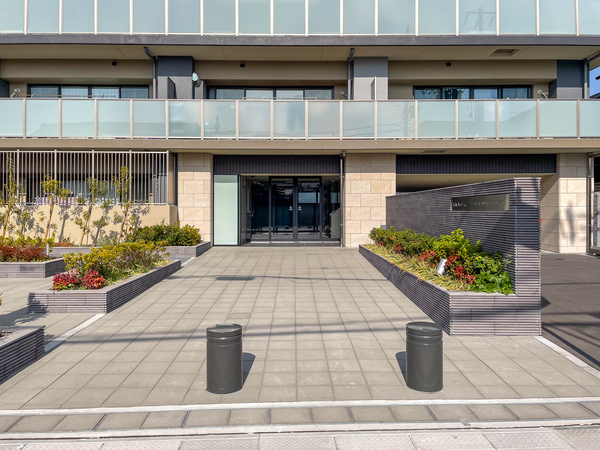 【ワコーレ北花田レジデンス】エントランス 【ワコーレ北花田レジデンス】エントランス