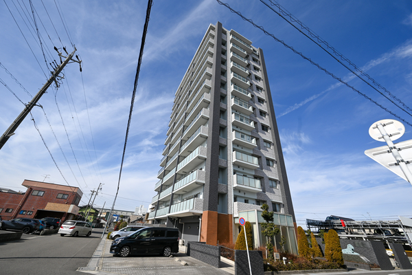 【ライオンズ西春アーティスフォート】外観