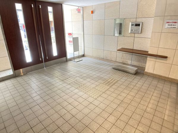 【グランステイツ勾当台公園】エントランス 【グランステイツ勾当台公園】エントランス