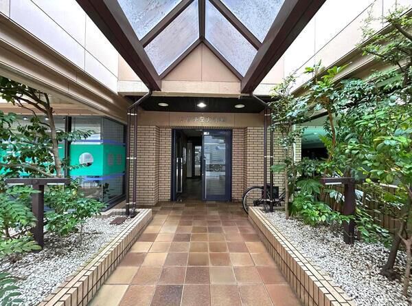 【カルチェ大手町】エントラン1 【カルチェ大手町】エントラン1