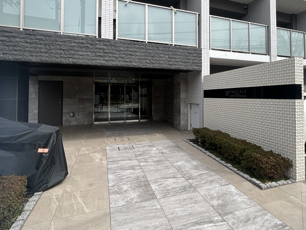 【プロスタイルウェルス横浜天王町ショーケンレジデンス】エントランス
