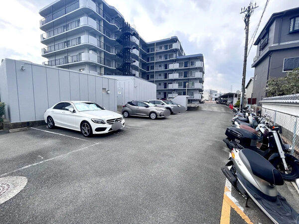 【アーク茨木】エントランス