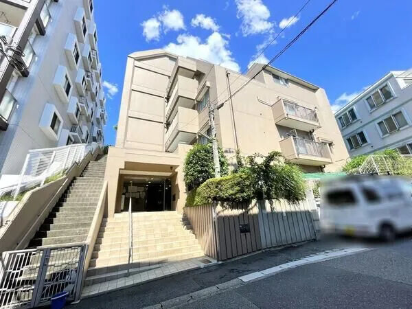 【プレディオ鷺沼第一】外観