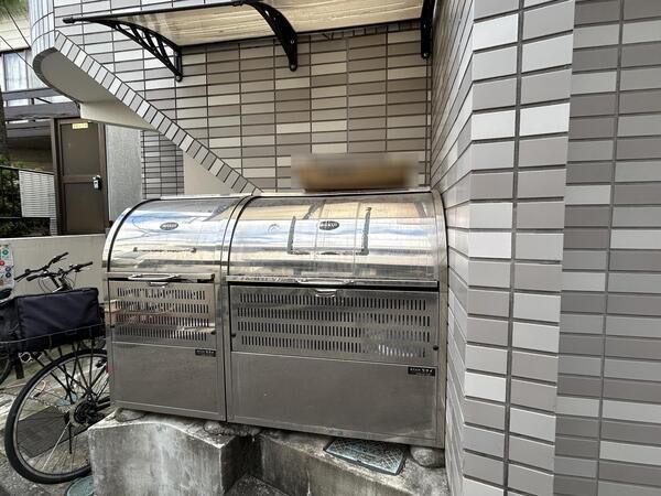 【ミリオンコート学芸大】ゴミ置き場 【ミリオンコート学芸大】ゴミ置き場