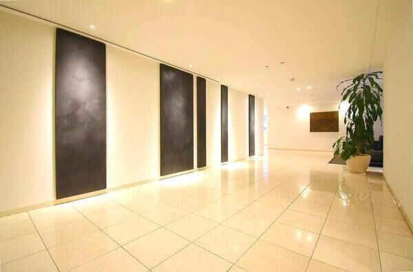 【南麻布5108】エントランスホール 【南麻布5108】エントランスホール