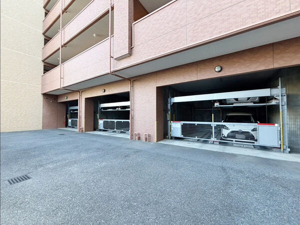 【ヴェルディ横川駅前】駐車場 【ヴェルディ横川駅前】駐車場