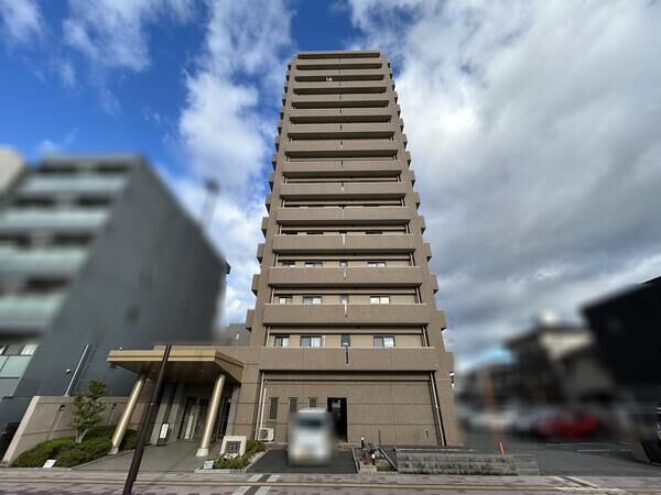 【ロイヤルシャトー上東雲】外観