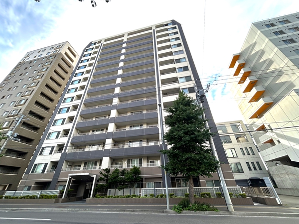 【D’クラディア大通】外観