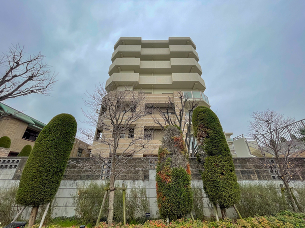 【パレ尼崎マスターズプレイス】外観