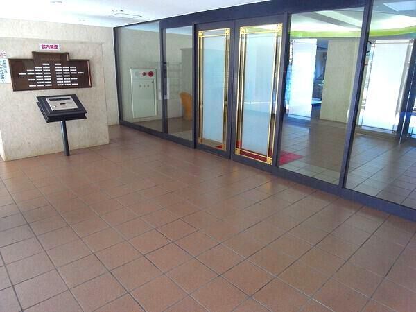 【ライオンズマンション徳吉】エントランス 【ライオンズマンション徳吉】エントランス