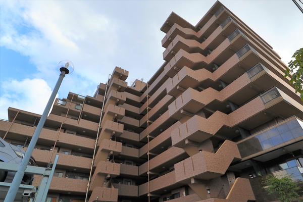 コスモ志村ロイヤルフォルム