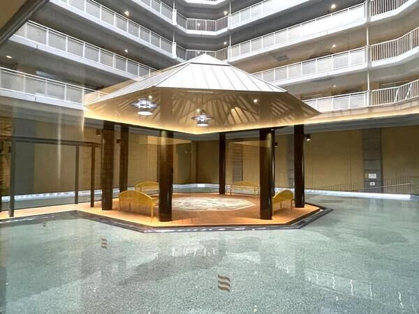 【ファーストタワー大津MARY】共用部分(パティオ)1 【ファーストタワー大津MARY】共用部分(パティオ)1