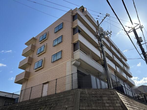 アーバンスクエア青崎