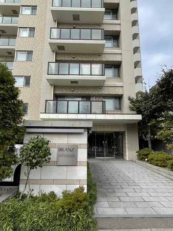 ブランズ東札幌図書館前