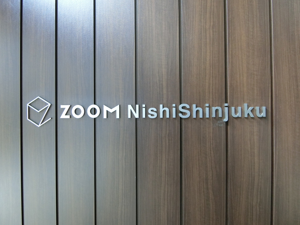 【ZOOM西新宿】エンブレム