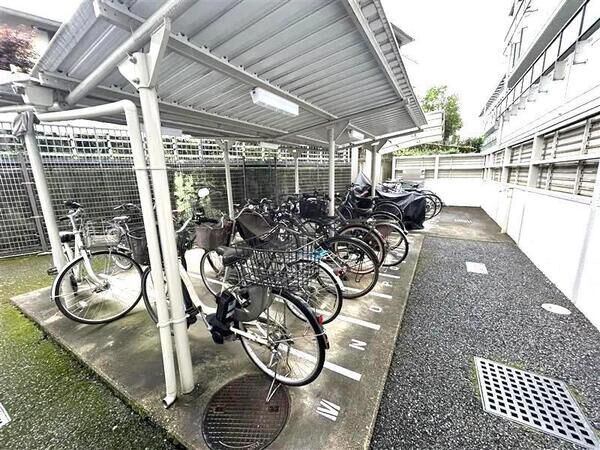 【サンパーク南明町】共用部分（駐輪場）