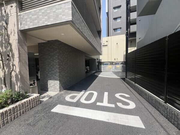 【ヴェレーナグラン大宮大門町瑞景】駐車場