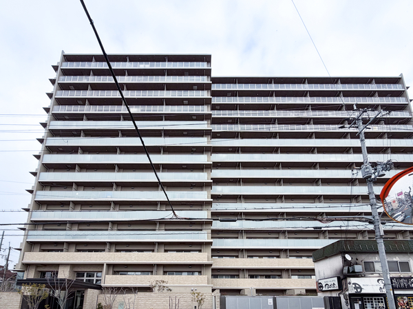 【ウェリス茨木】外観