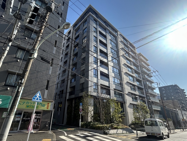 【プラウド文京千石スクエア】外観